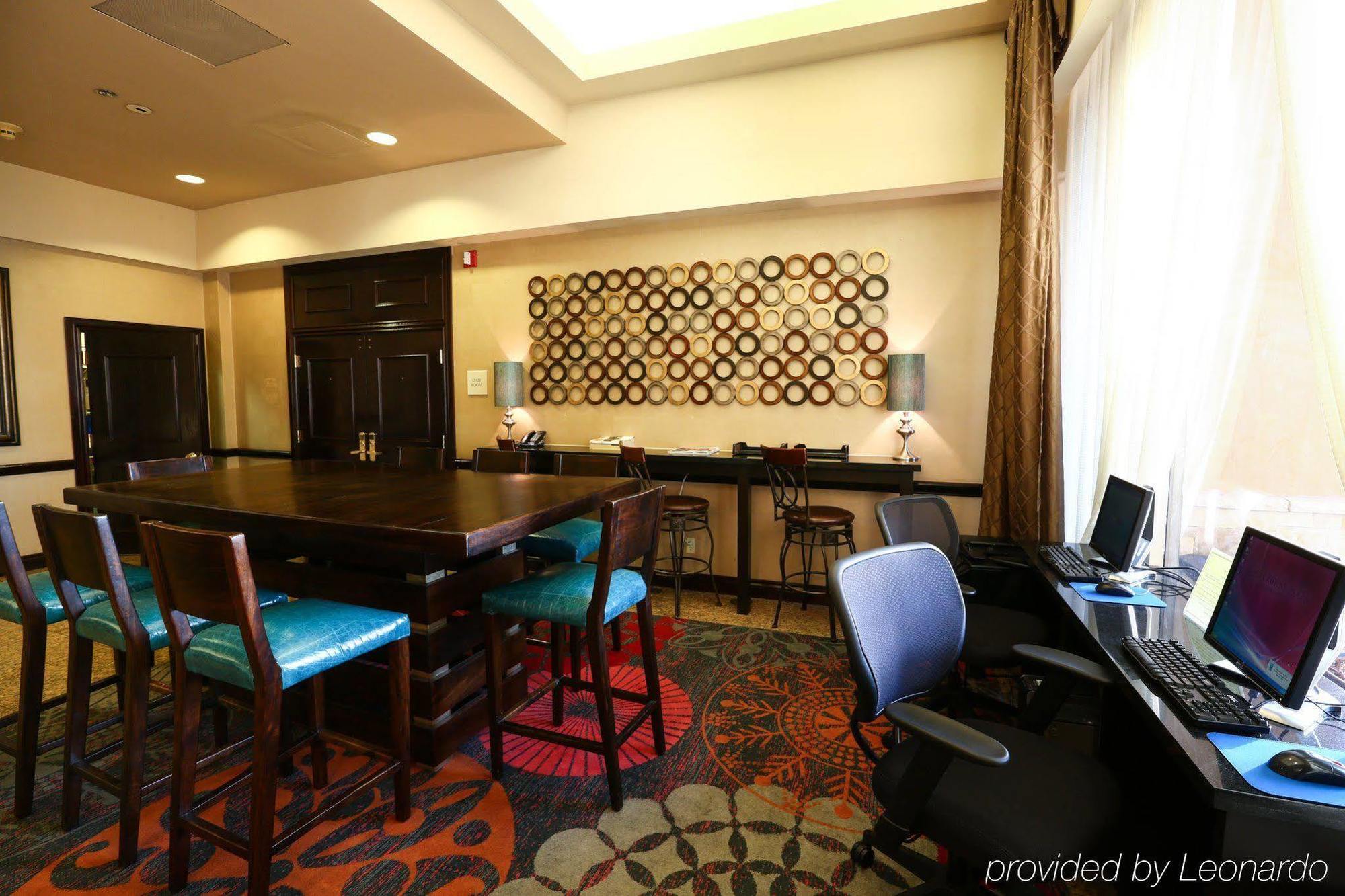 Hotel Wyndham 3*