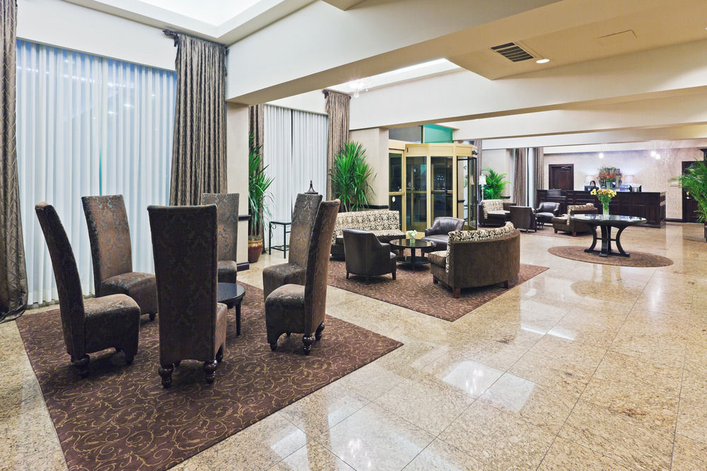Hotel Wyndham 3*