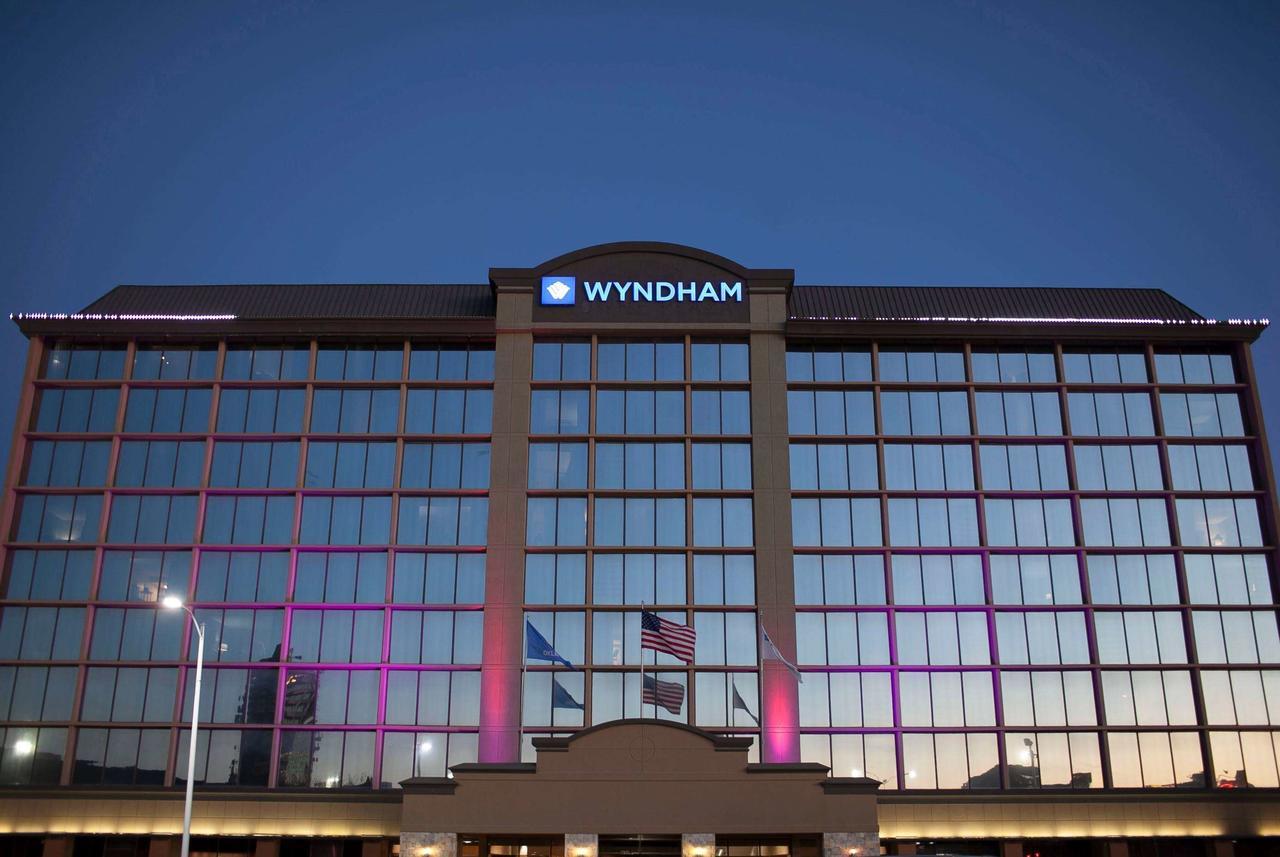 Wyndham Hotel 3*
