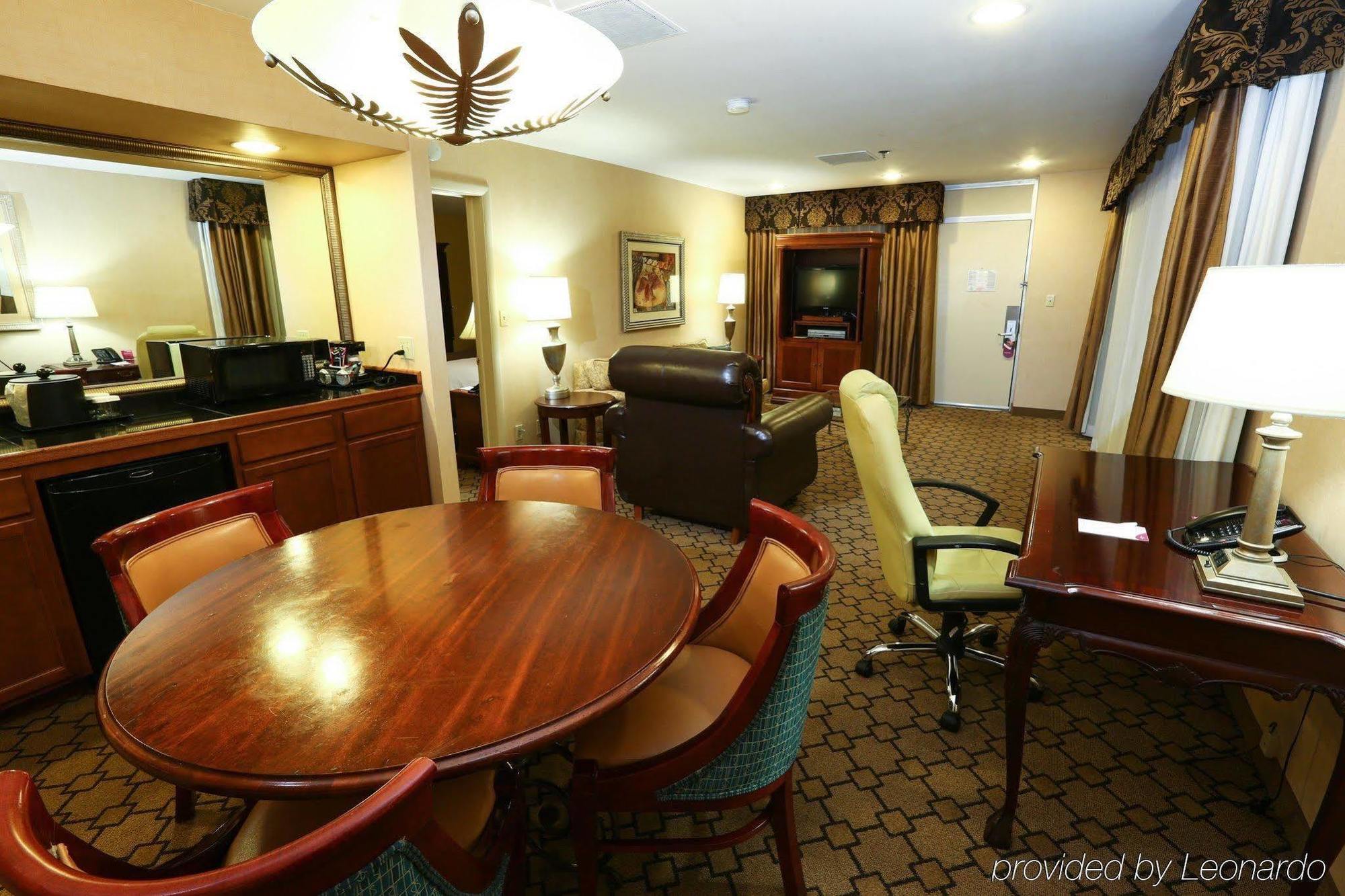 Wyndham Hotel Oklahoma City